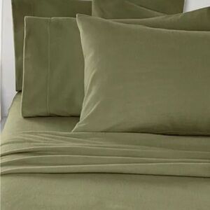 South Street Lofrlive Green Bedding Set